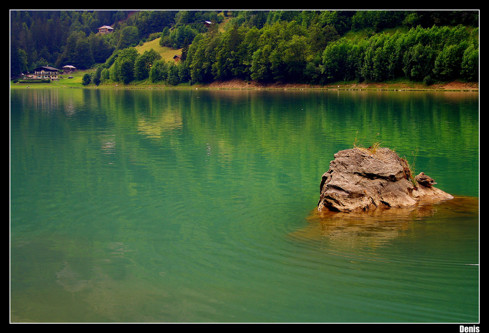 ...Lac Montriond...