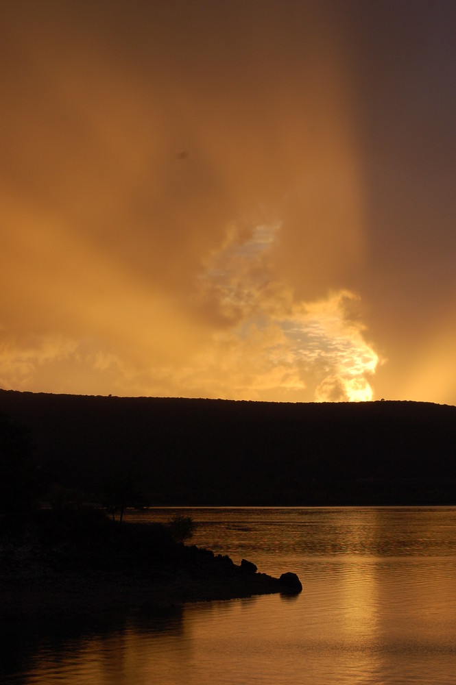 Lac ste croix du verdon en feu