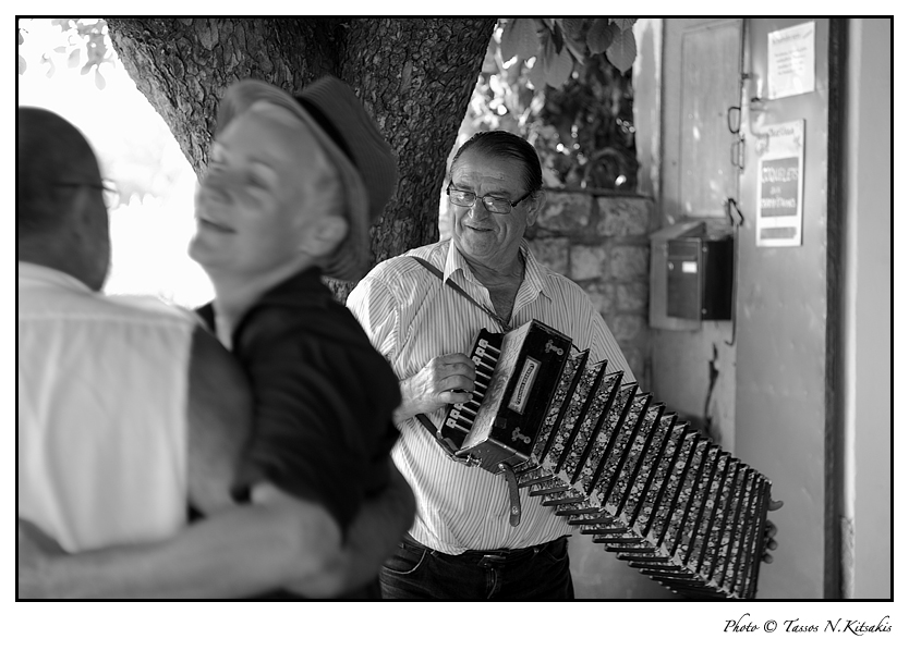 L'accordeoniste oder Le p'tit bal du samedi soir