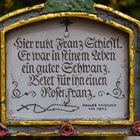 Lachen auf dem Friedhof