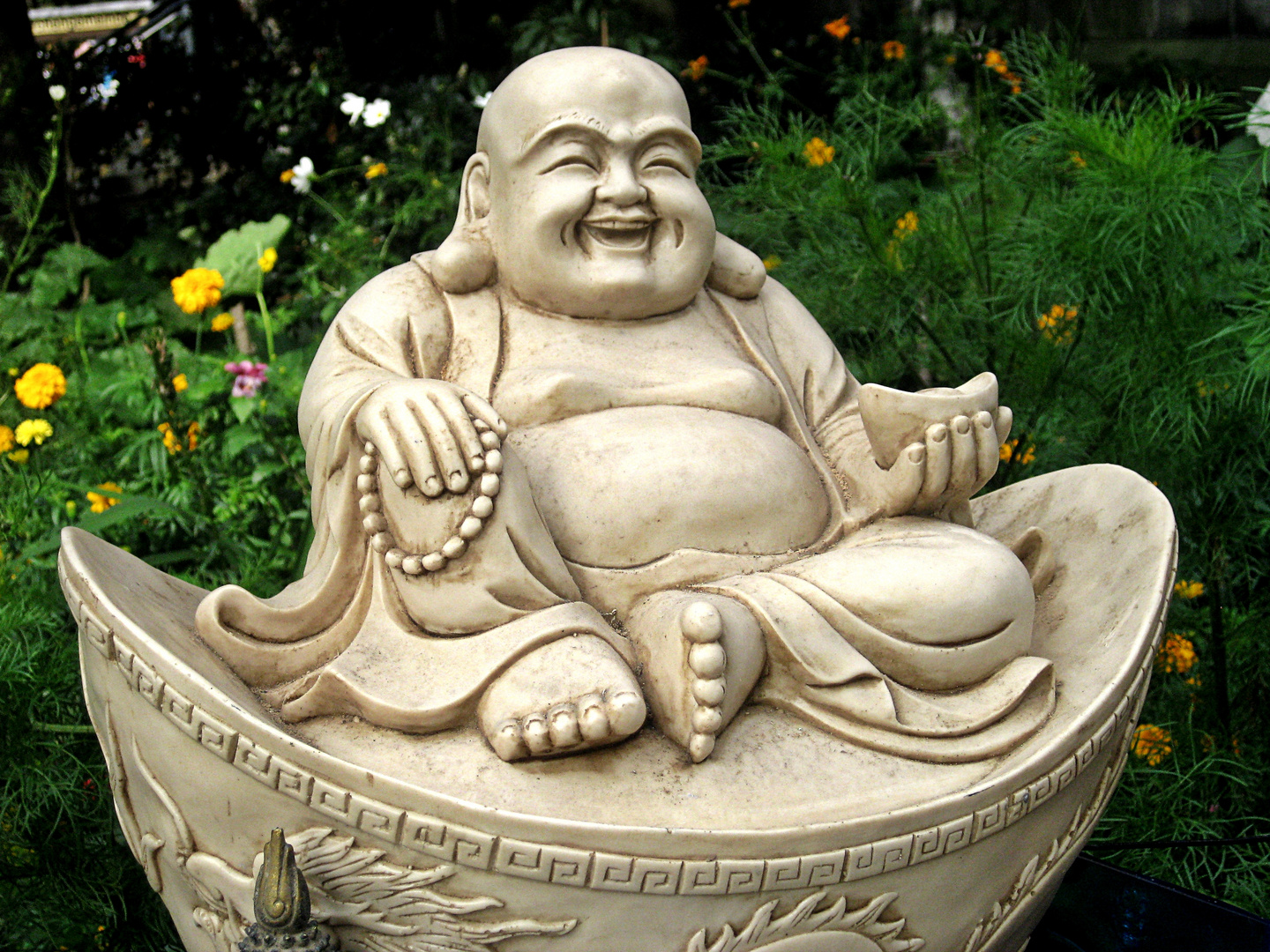 lachender Buddha