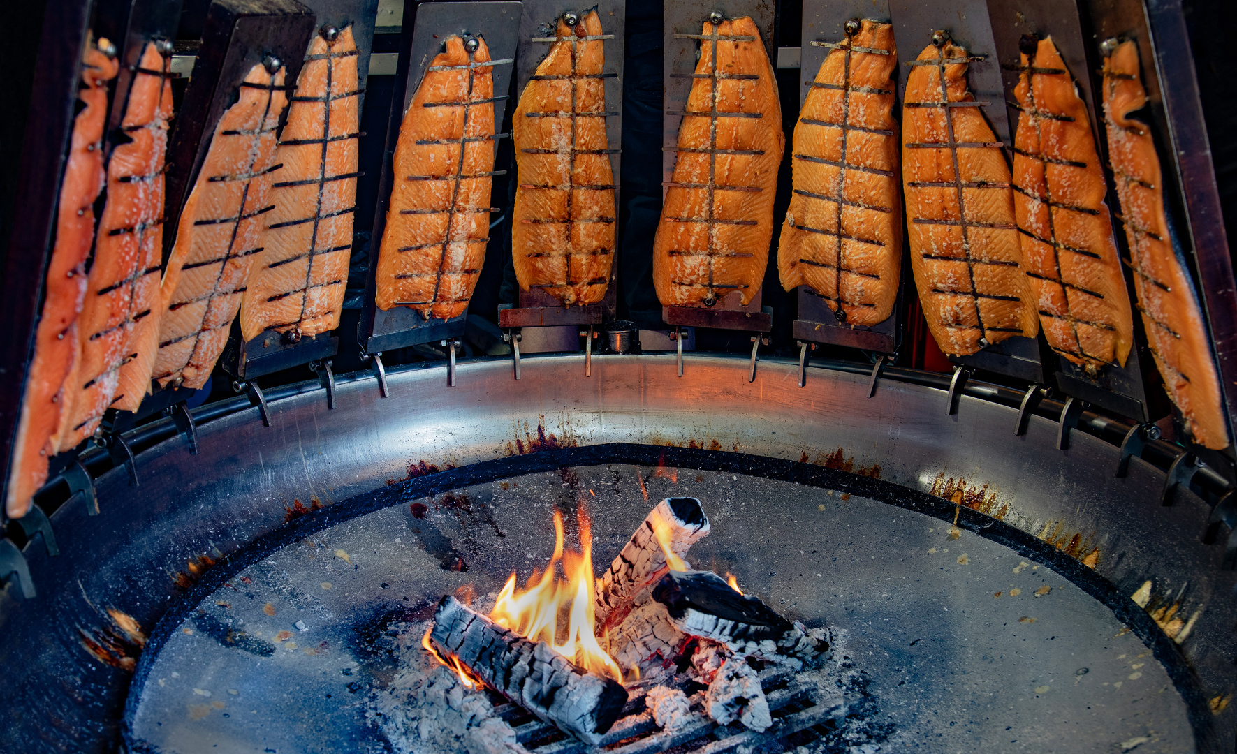 Lachs beim Hamburger Fischmarkt