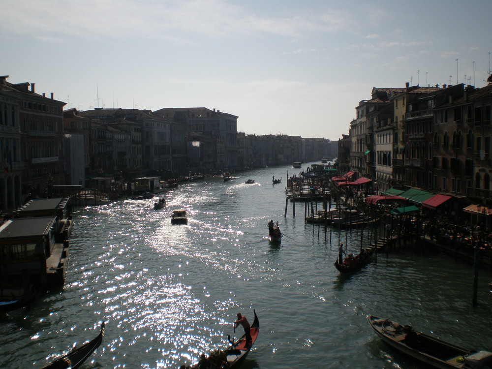 L'acqua al posto della strada!