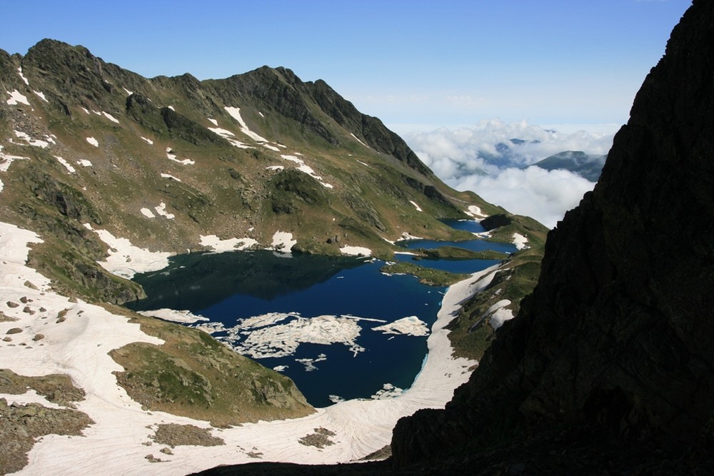 lacs depuis le port de venasque