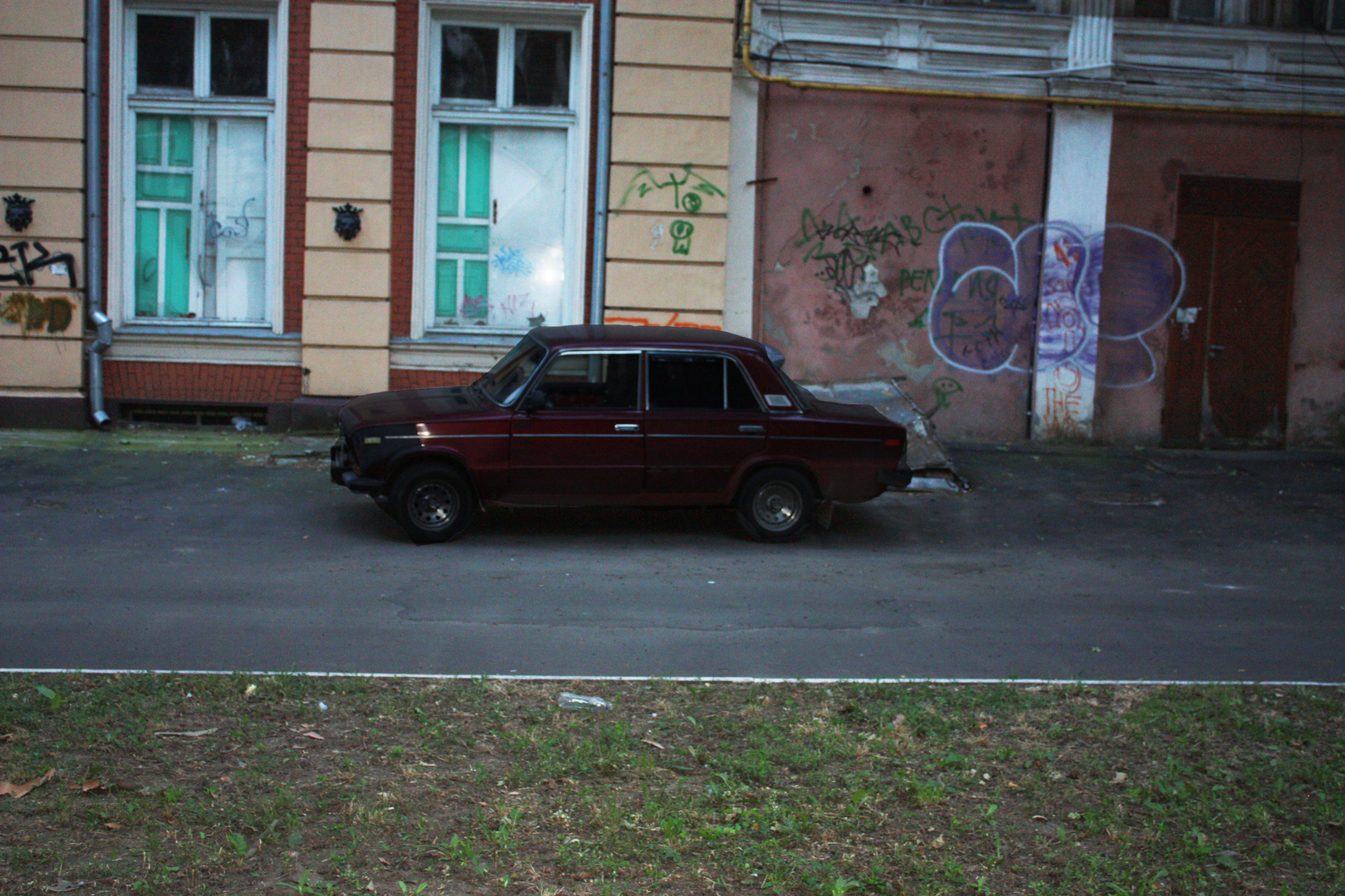 LADA