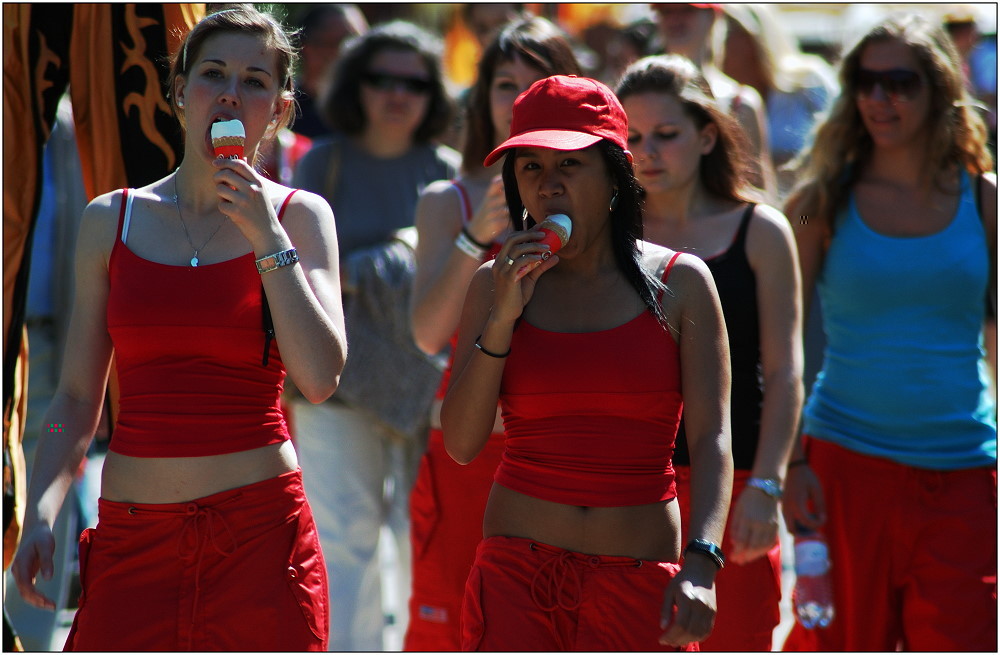 ... Ladies in Red ...