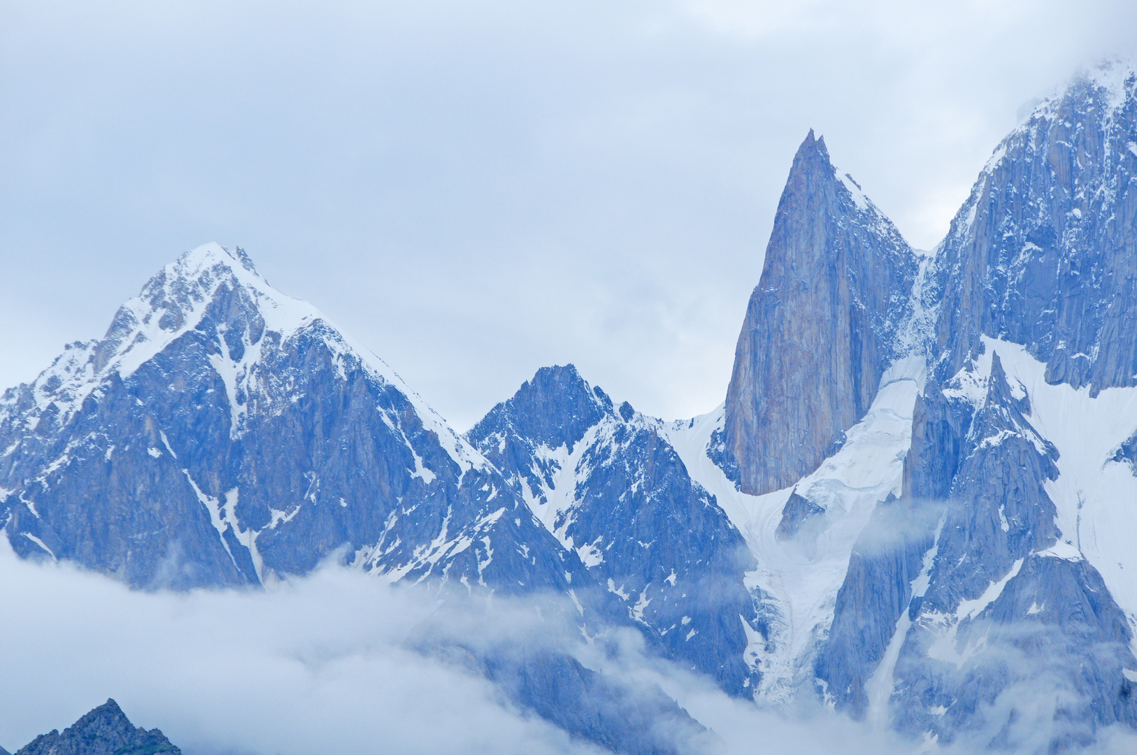 Lady Finger Pakistan Hunza