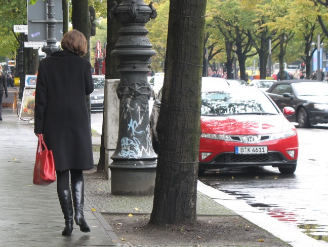 Lady in black