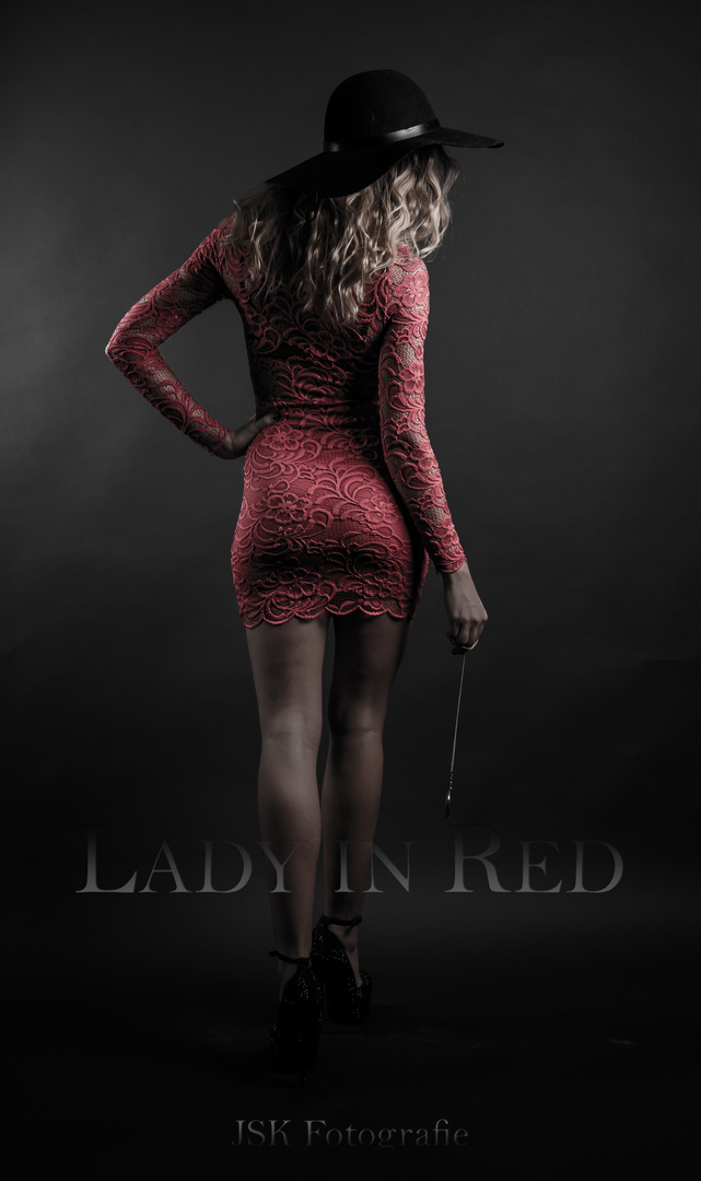 Lady in Red 1.1