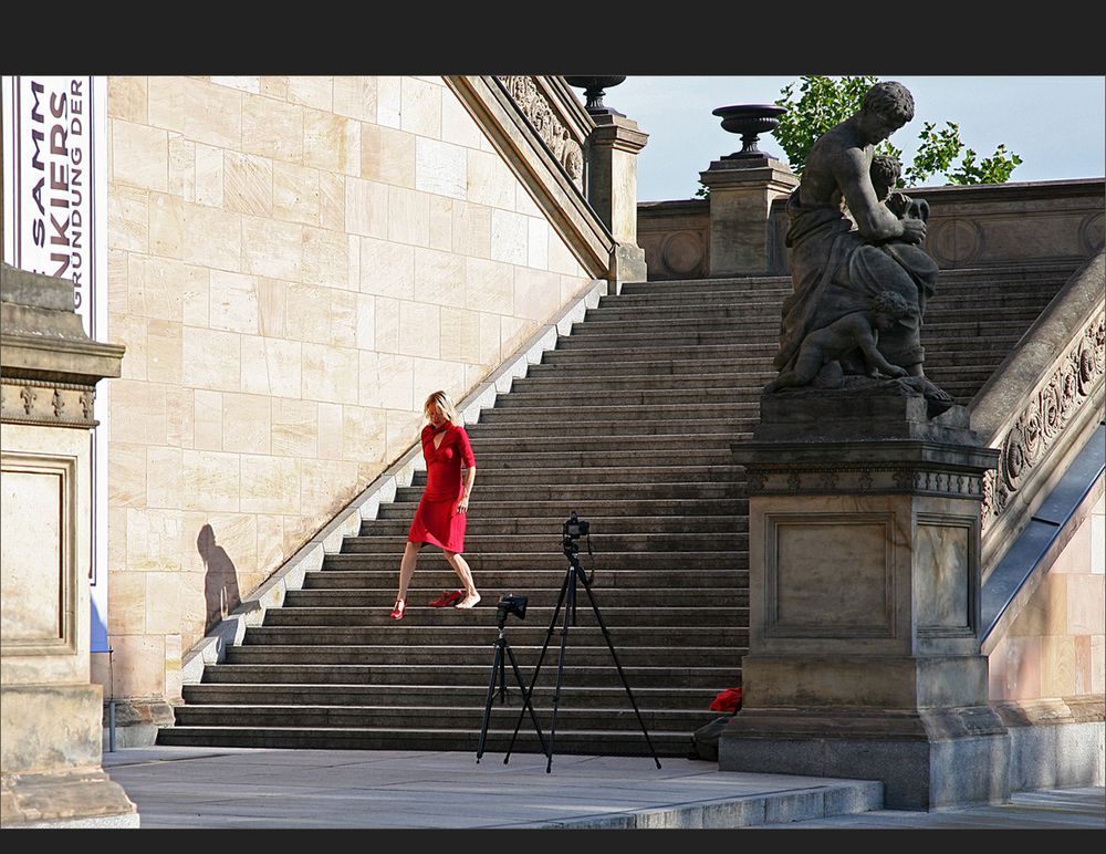 lady in red