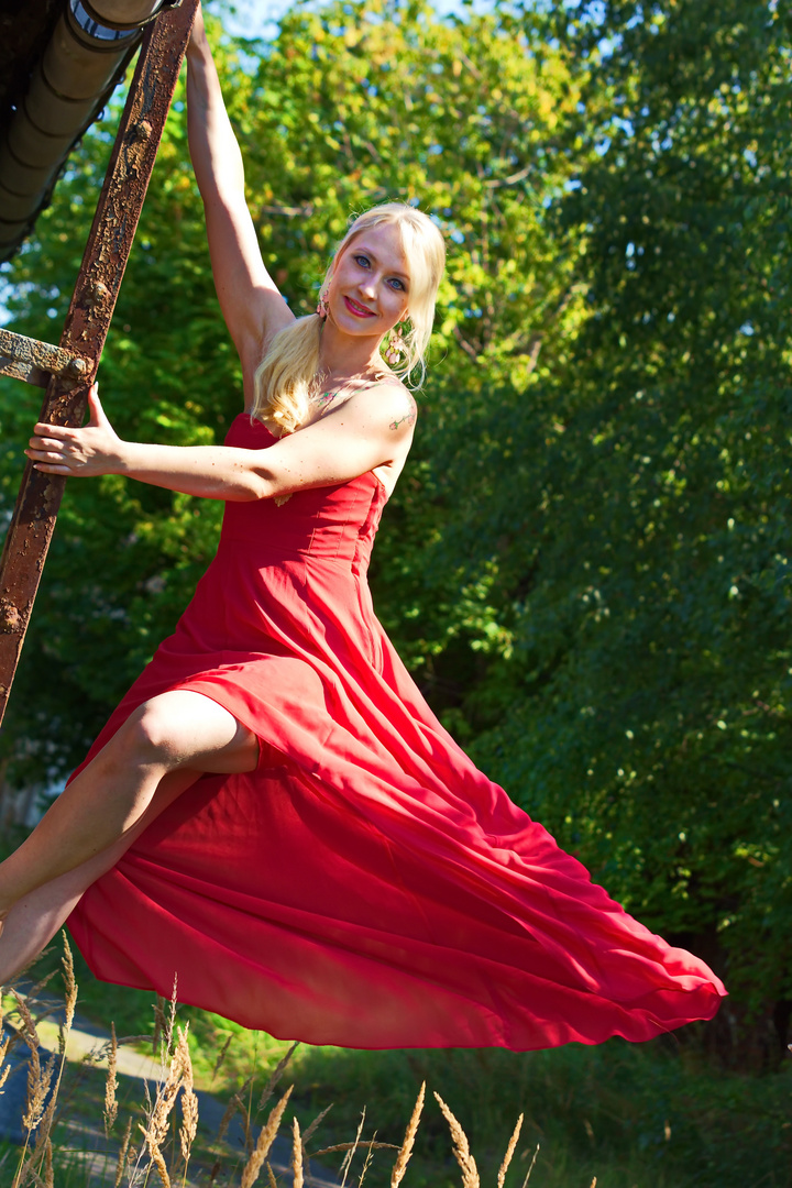 Lady in Red