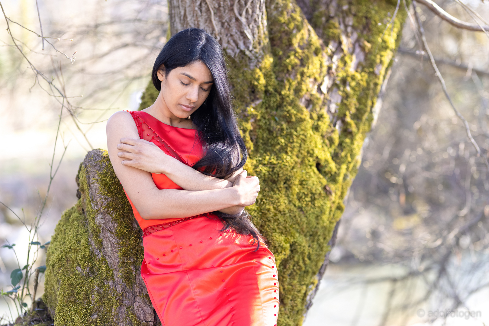 ... Lady in red ...