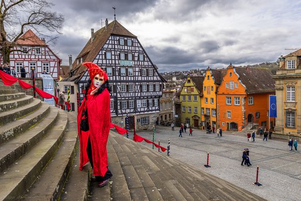 Lady in red bei Hallia Venezia…