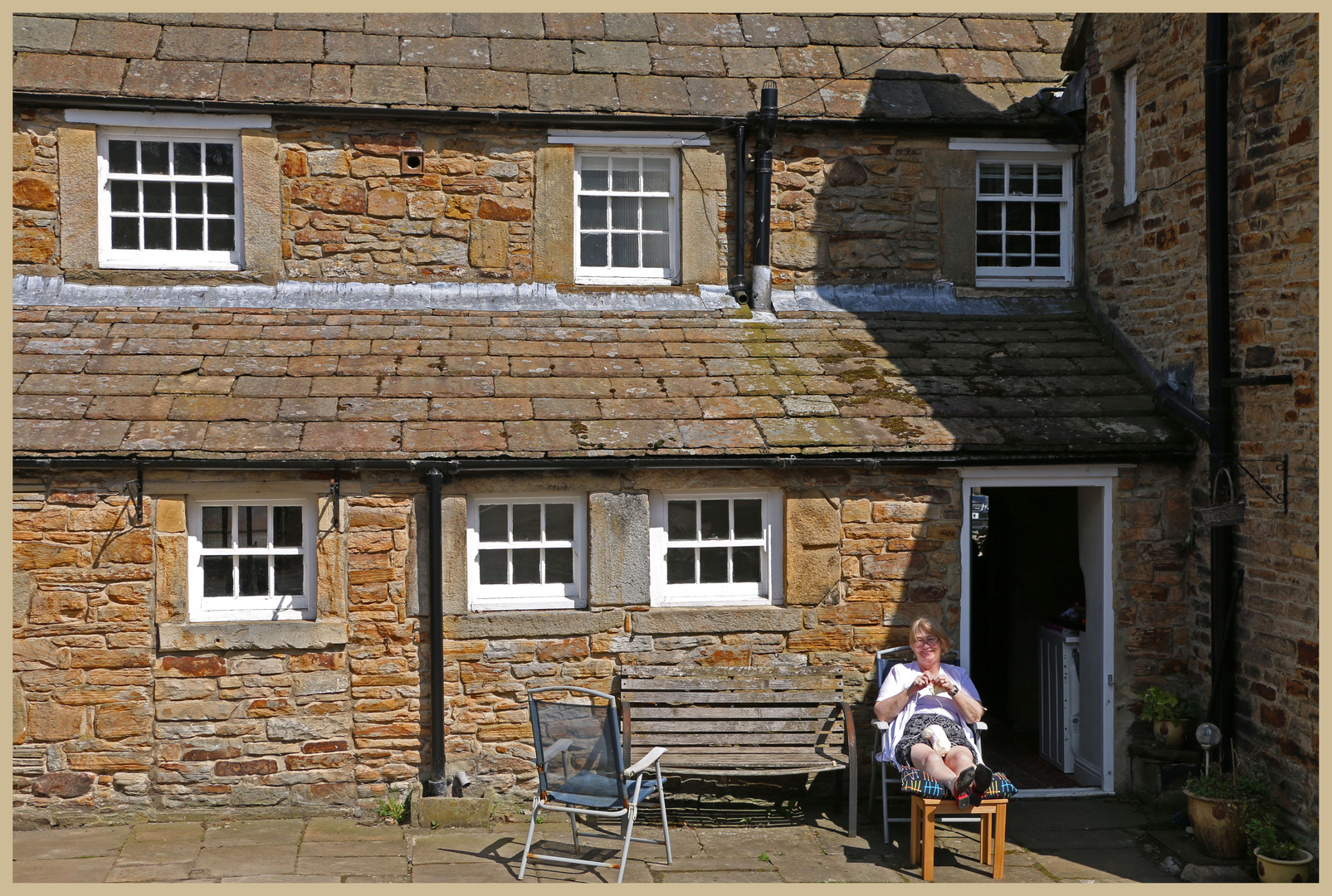 Lady knitting in Blanchland