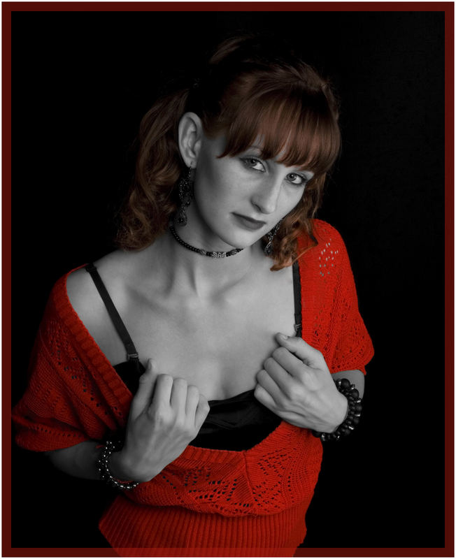 Lady Red 005