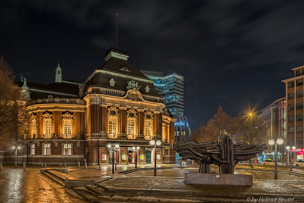 Laeiszhalle @night 2