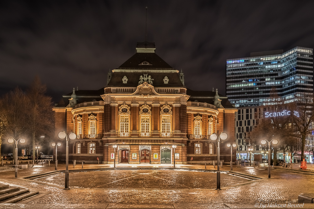 Laeiszhalle @night