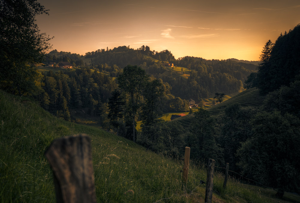 ~ Ländliche Hügellandschaft ~