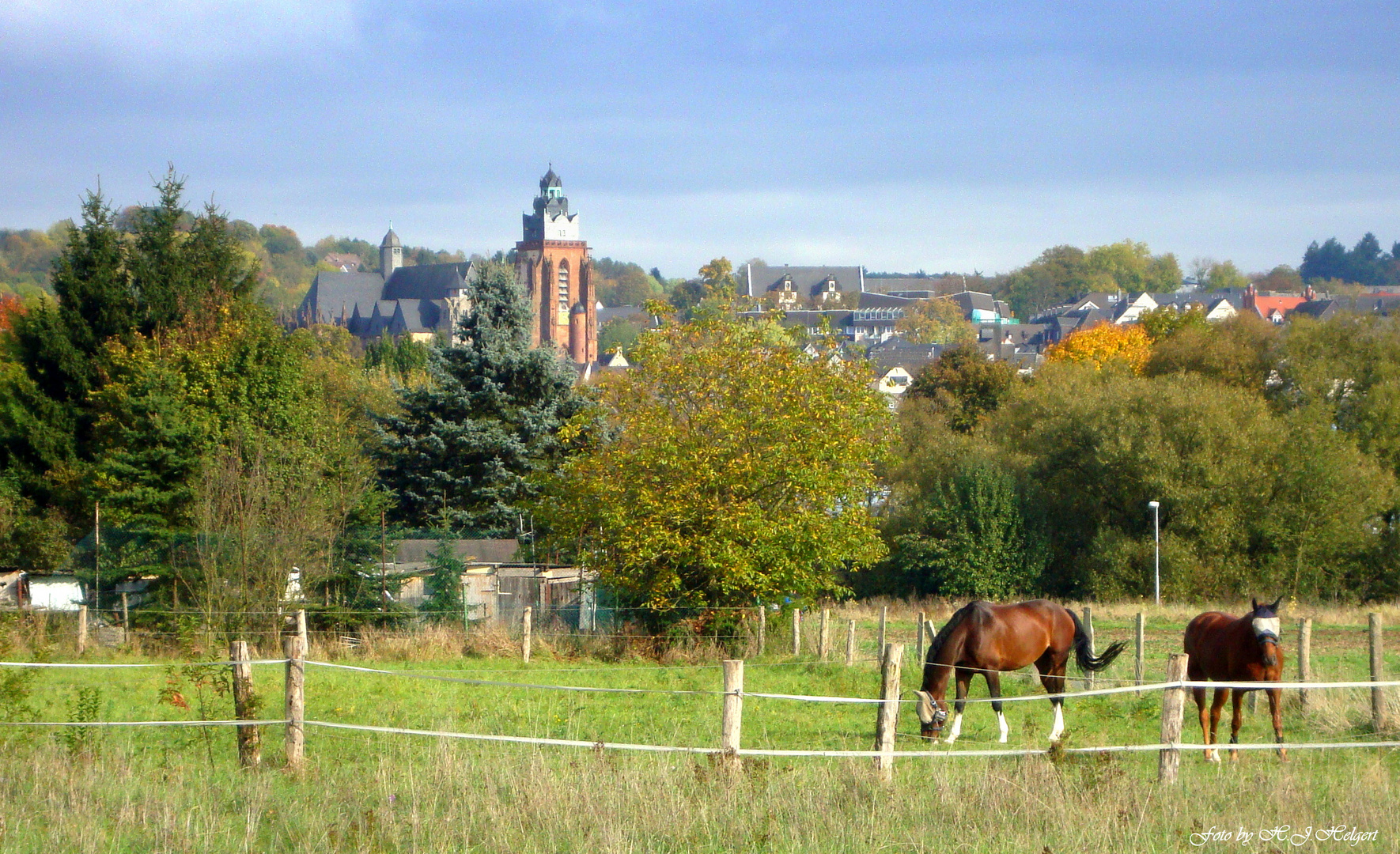 Ländliche Idylle vor einer Stadt /Wetzlar