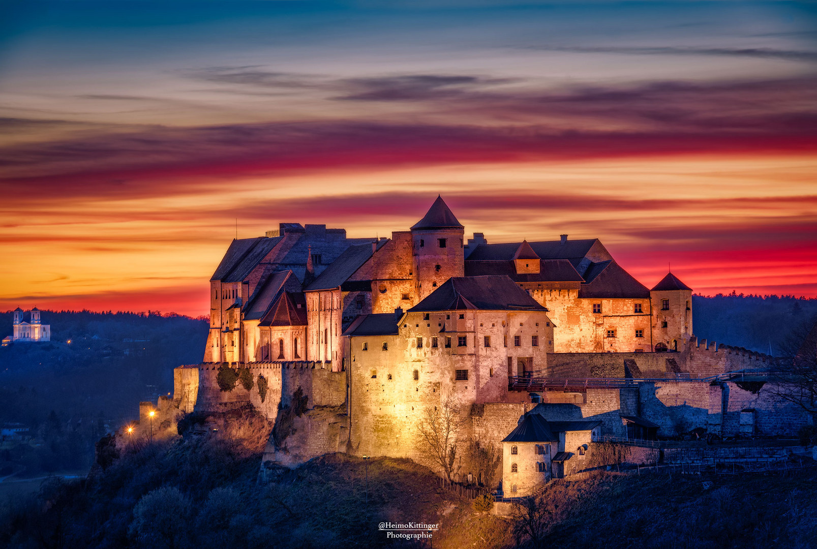 Längste Burg der Welt im Abendrot