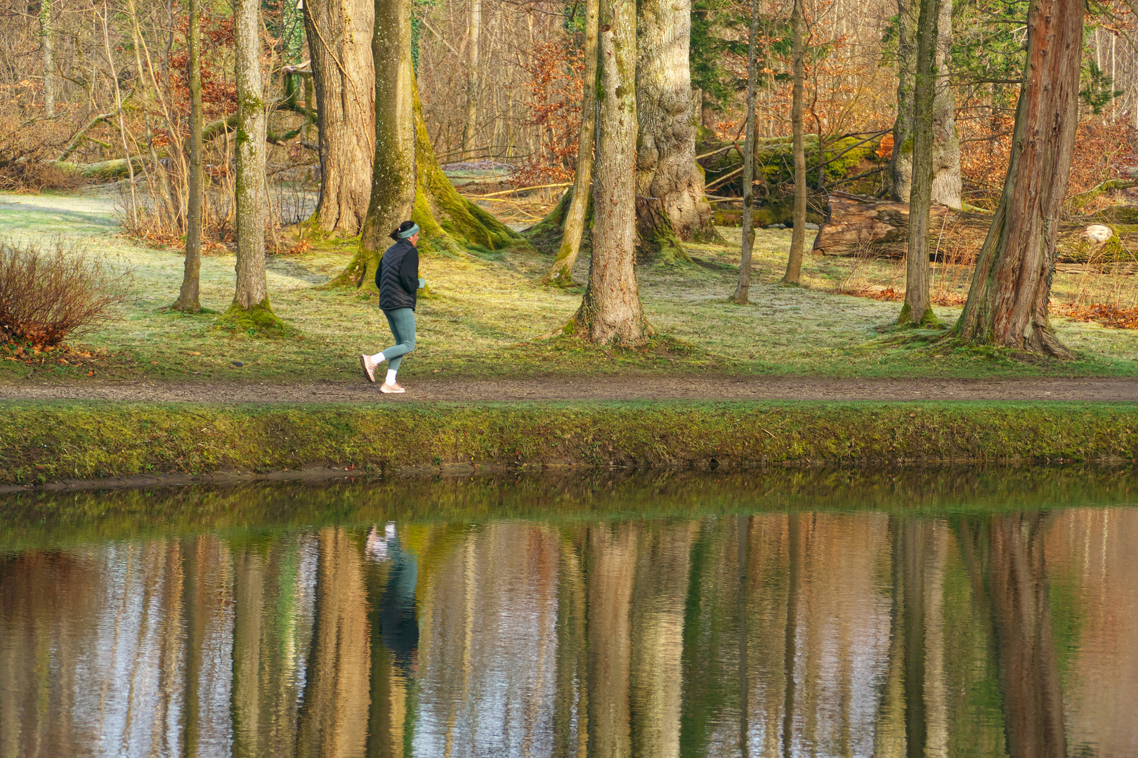 Läufer am See