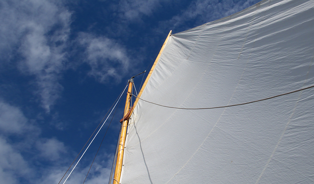 Läugeli - Letztes Segeln - Gaffel hoch am Wind