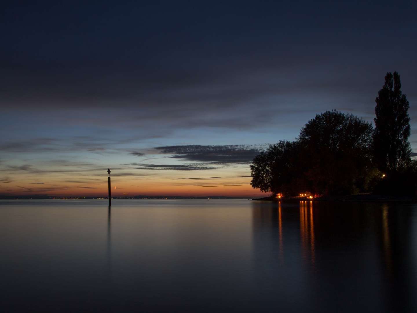 Lagerfeuer am Bodensee