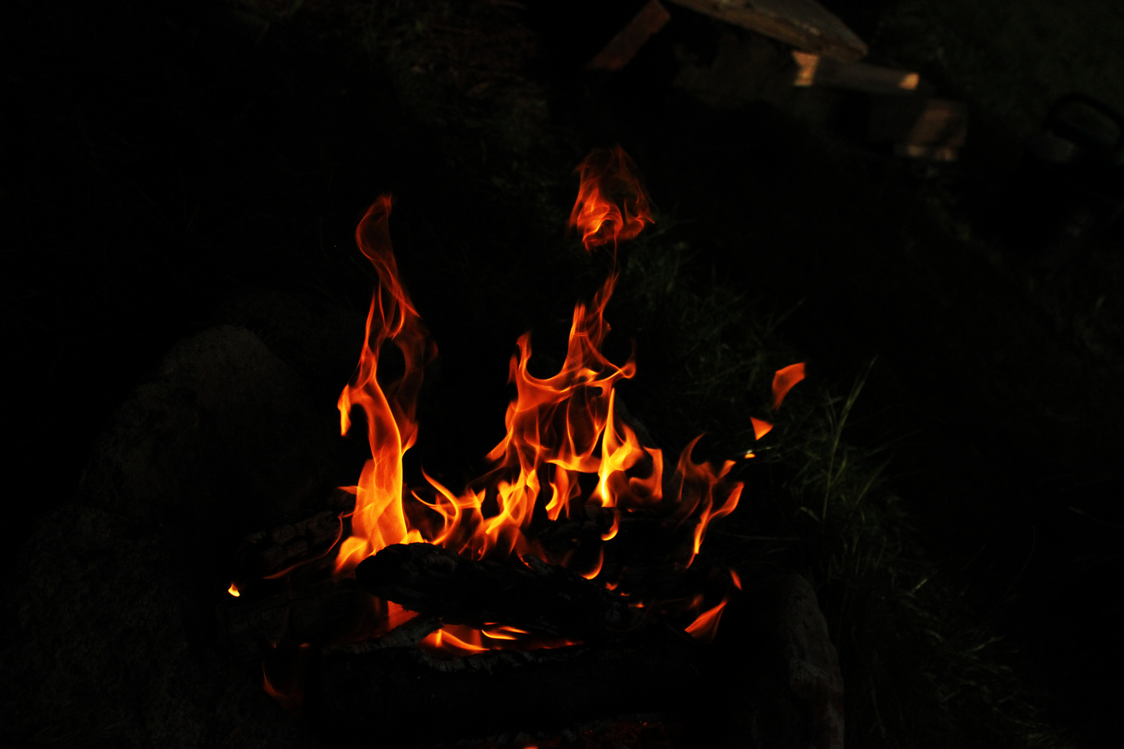 Lagerfeuer / Camp Fire VI