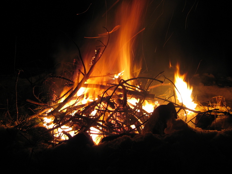 Lagerfeuer in Schweden