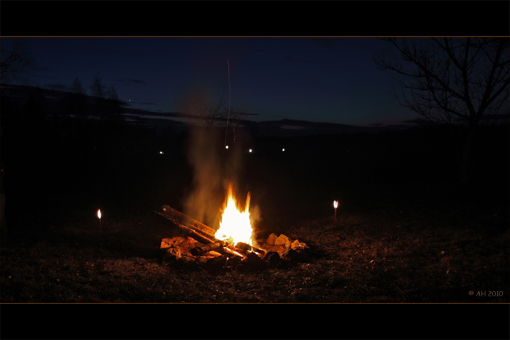 Lagerfeuer zur ...