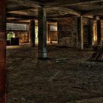 Lagerhalle -- LOST -- HDR