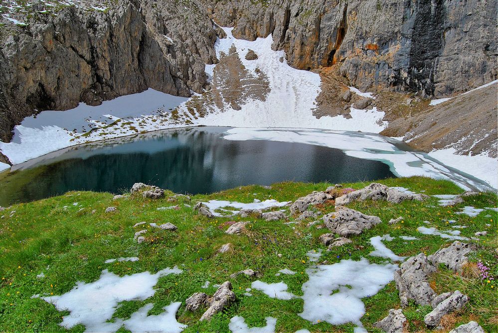 Laghi del Tirolo: "Lago di Boè"