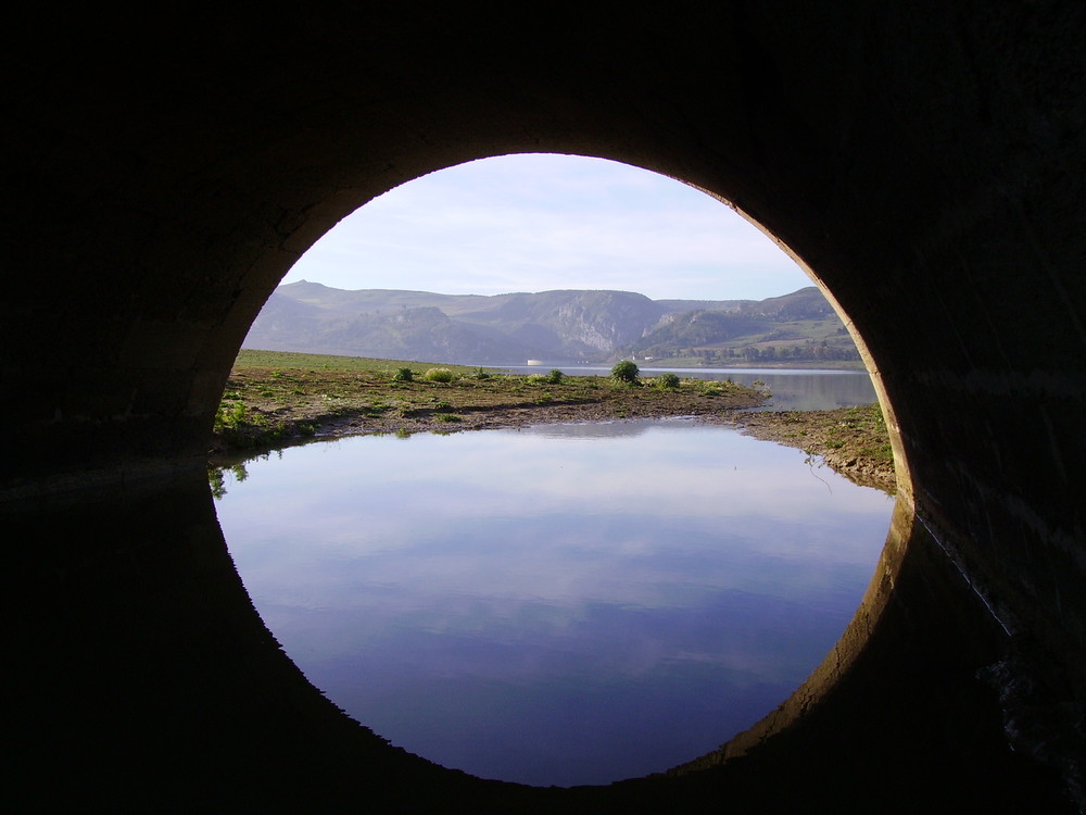 lago arancio