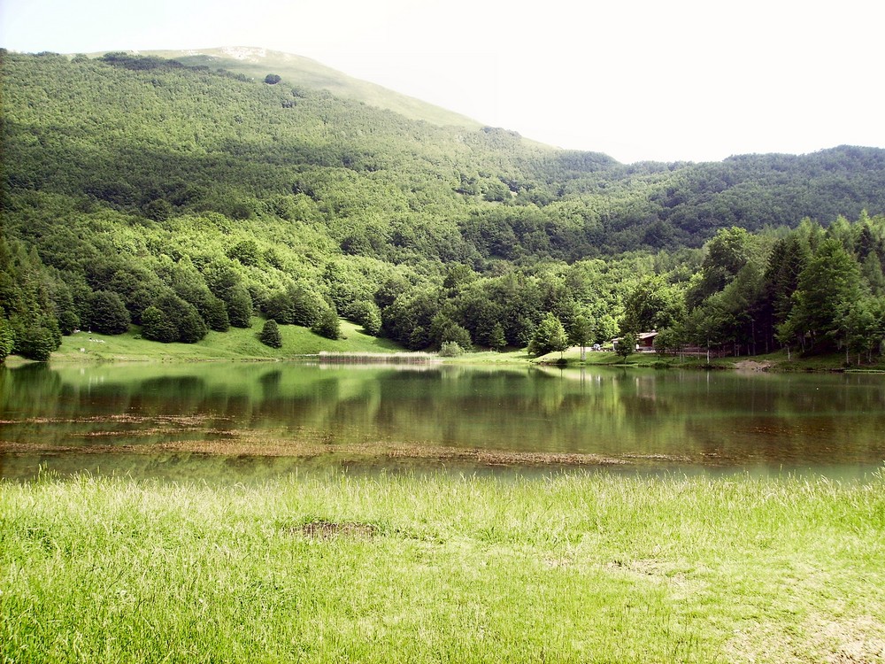 Lago Calamone e Monte Ventasso