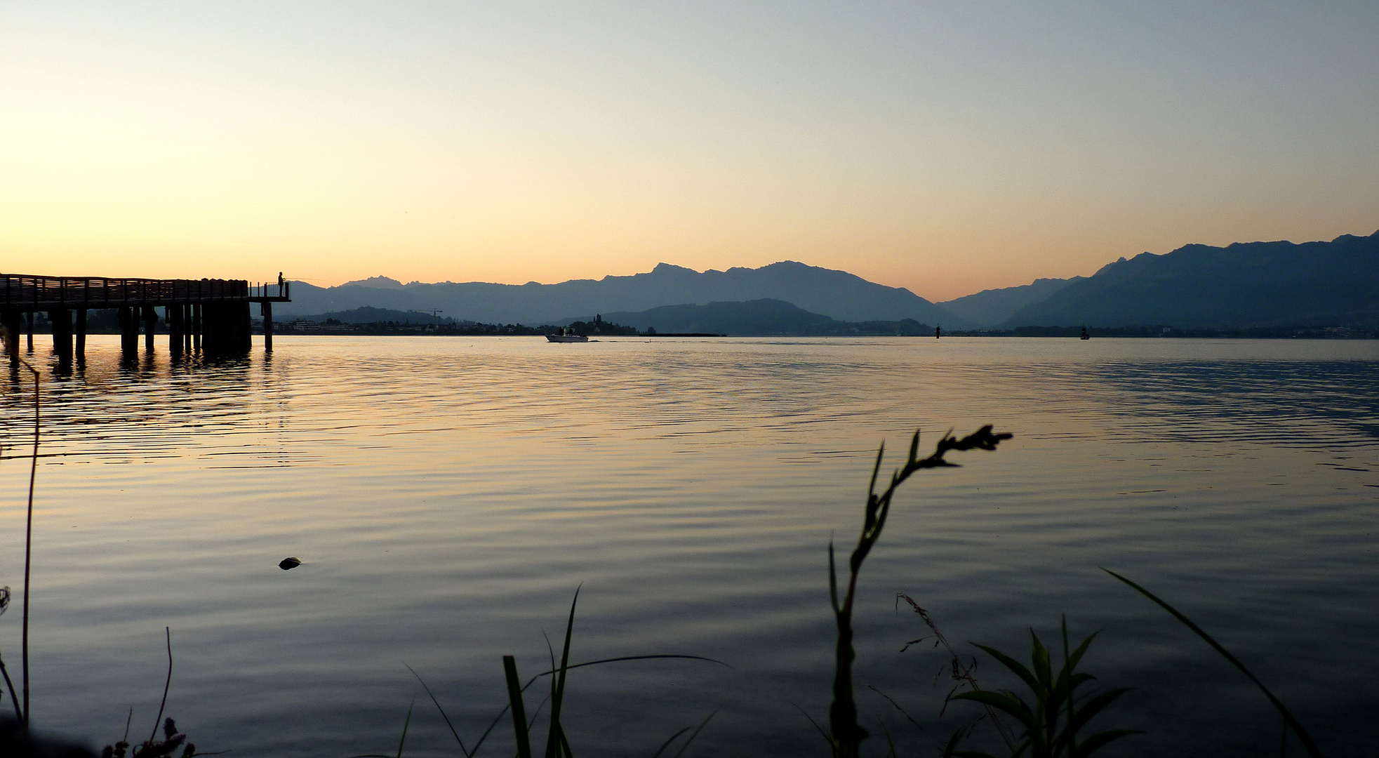 Lago de / Lac de / Zürichsee...01