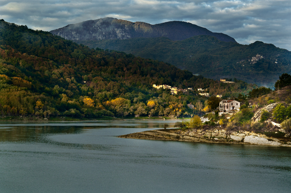 Lago del Salto 3