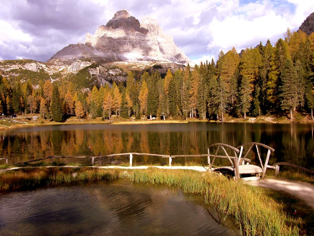 Lago di Antorno - Antorno's lake.