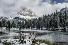 Lago di Antorno mit den drei Zinnen