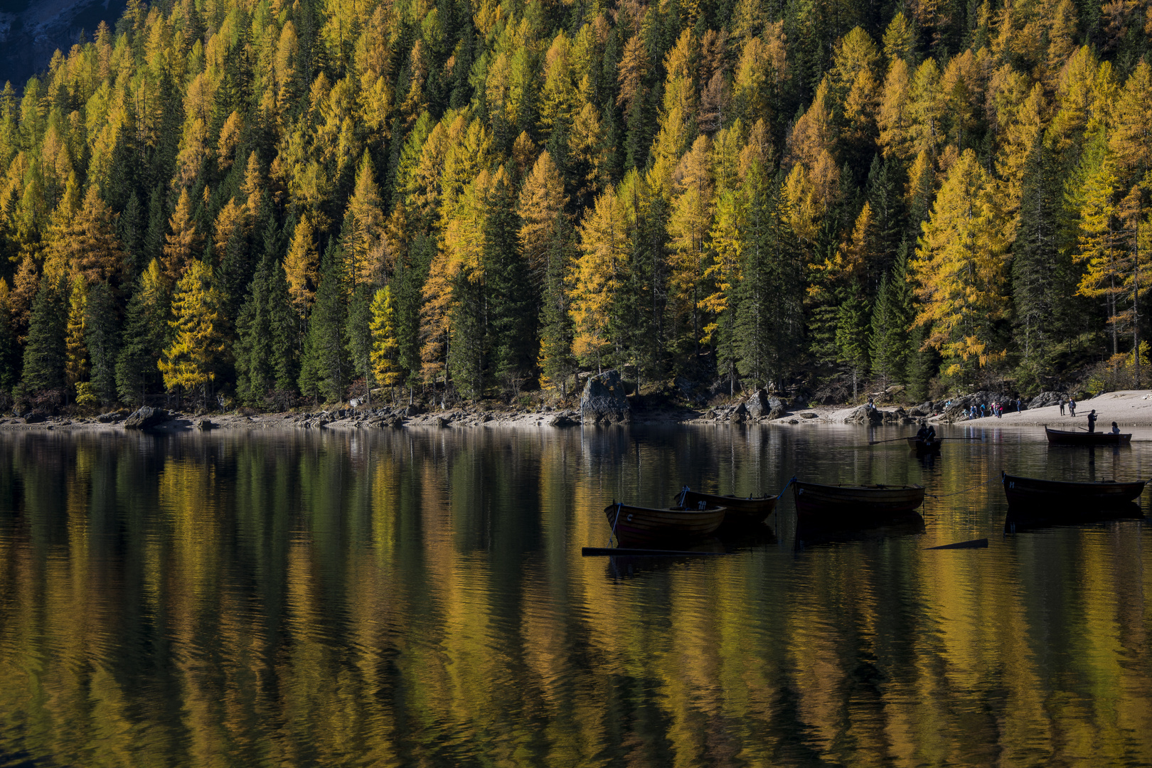 Lago di Braies ( Pragser Wildsee )