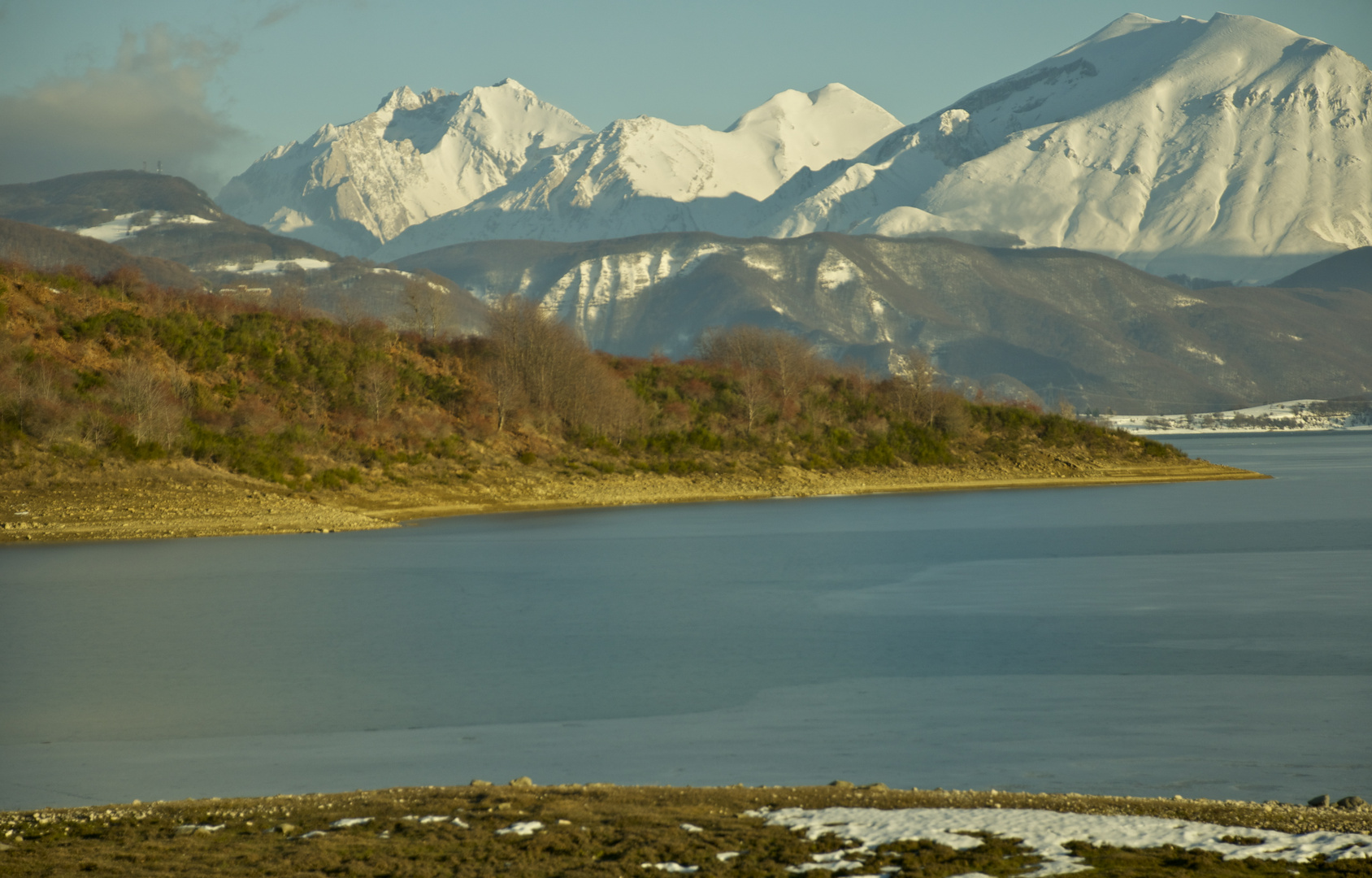 lago di campotosto