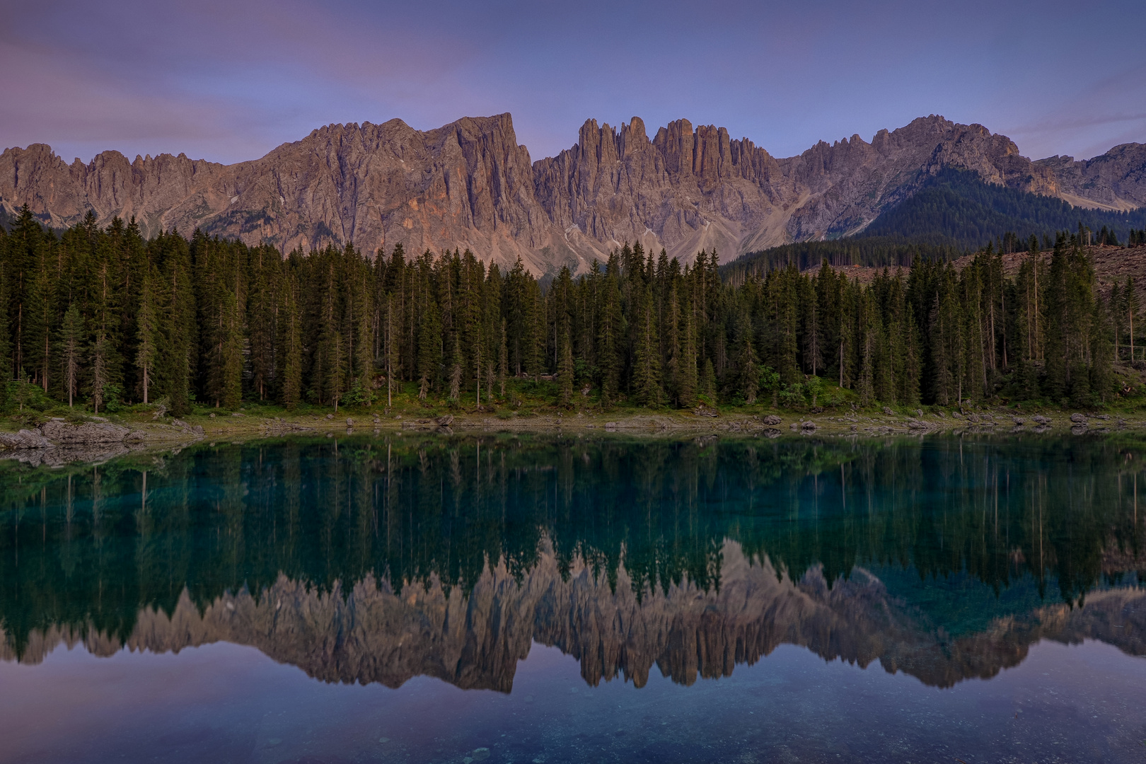 Lago di Carezza