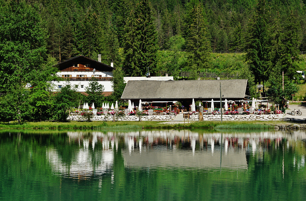 ..Lago di Dobbiaco..