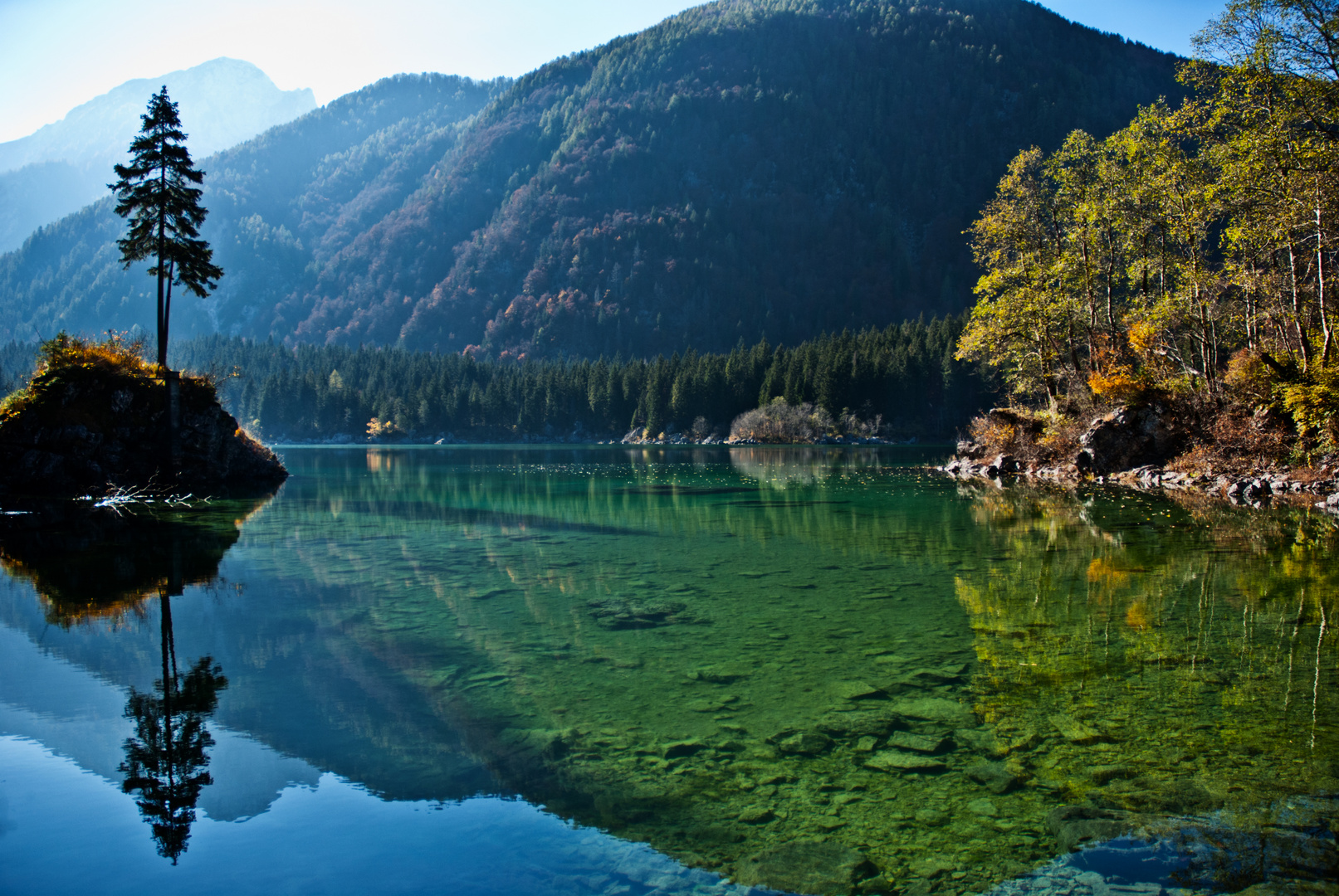 Lago di Fusine