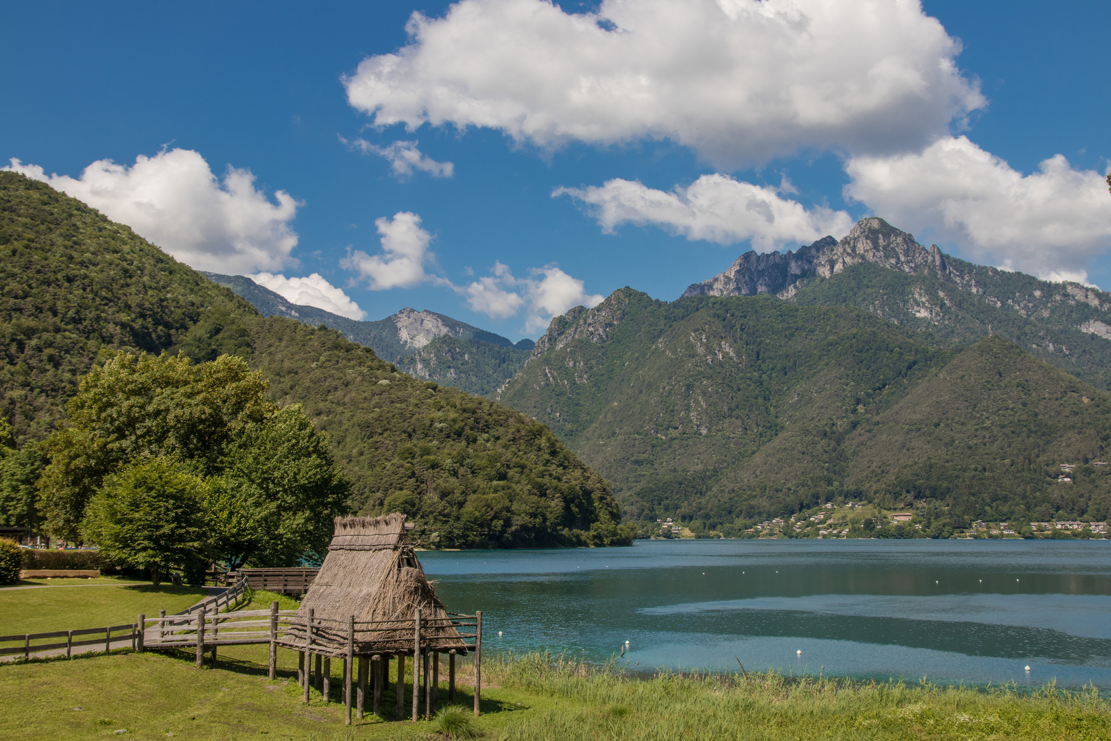 Lago di Ledro Foto & Bild