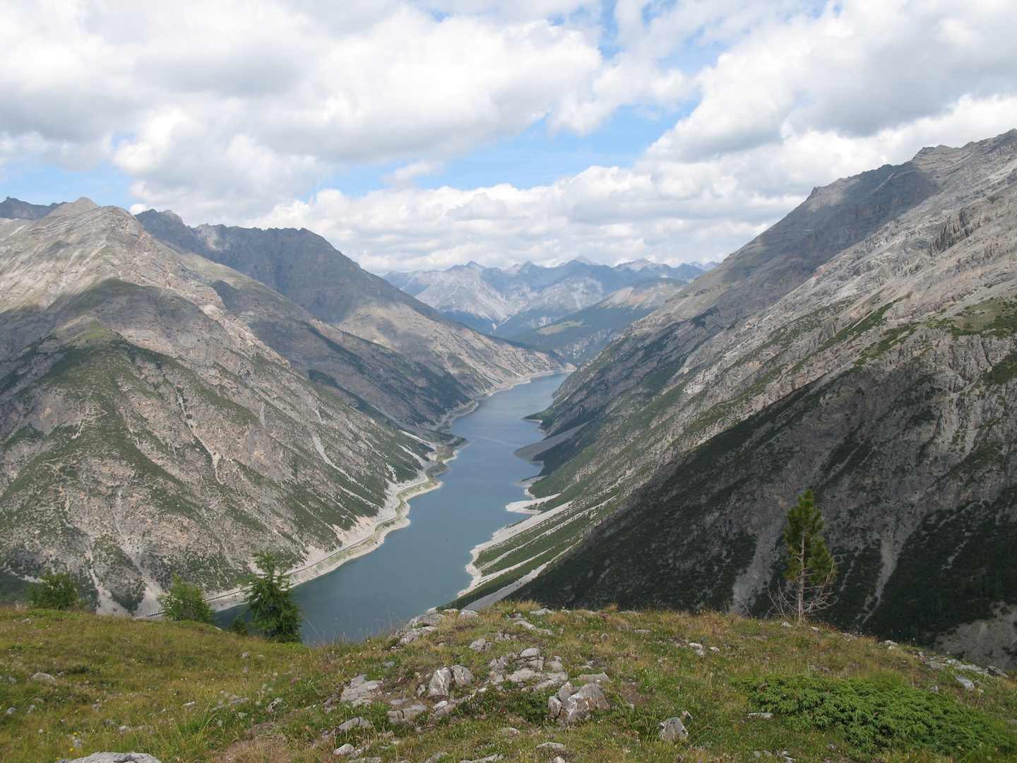 lago di Livigno dall'alto