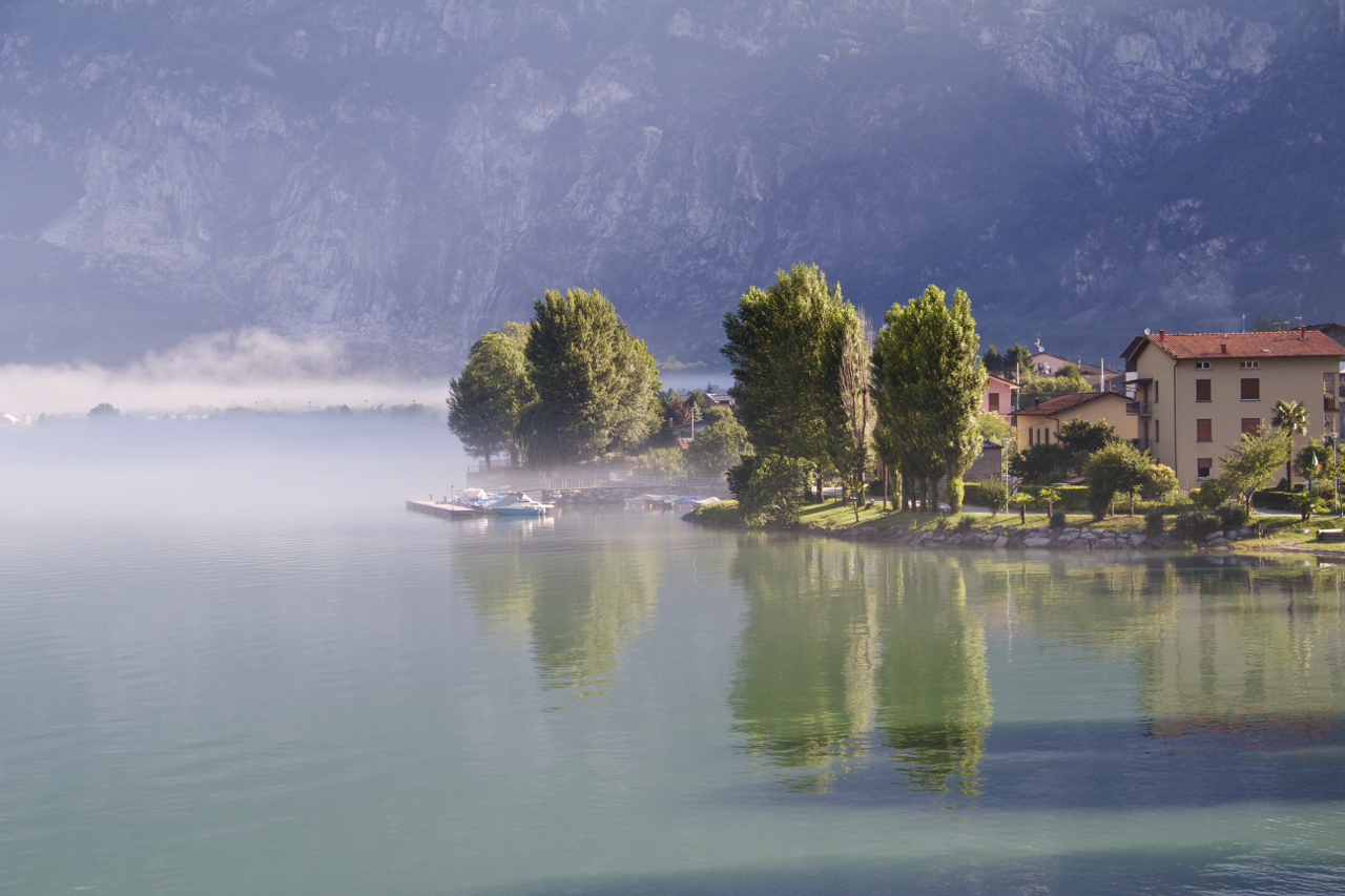 lago di Mezzola