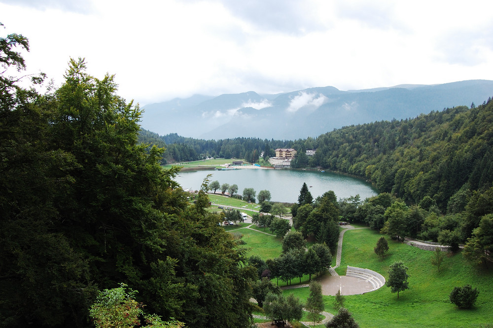 Lago di montagna