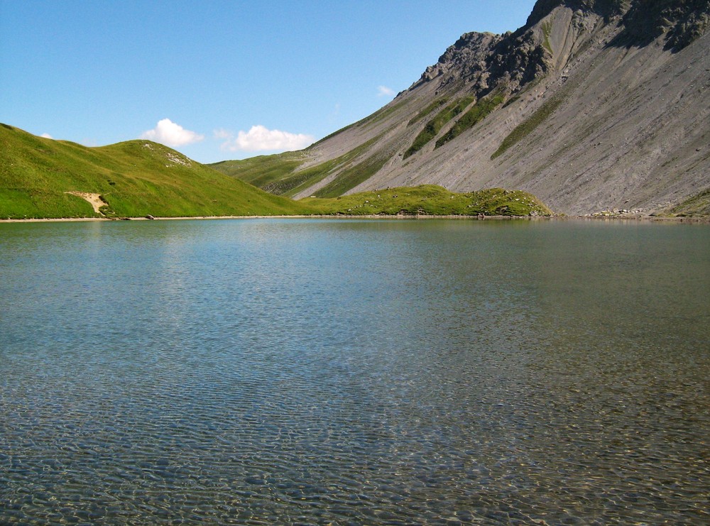 lago di montagna ad arosa