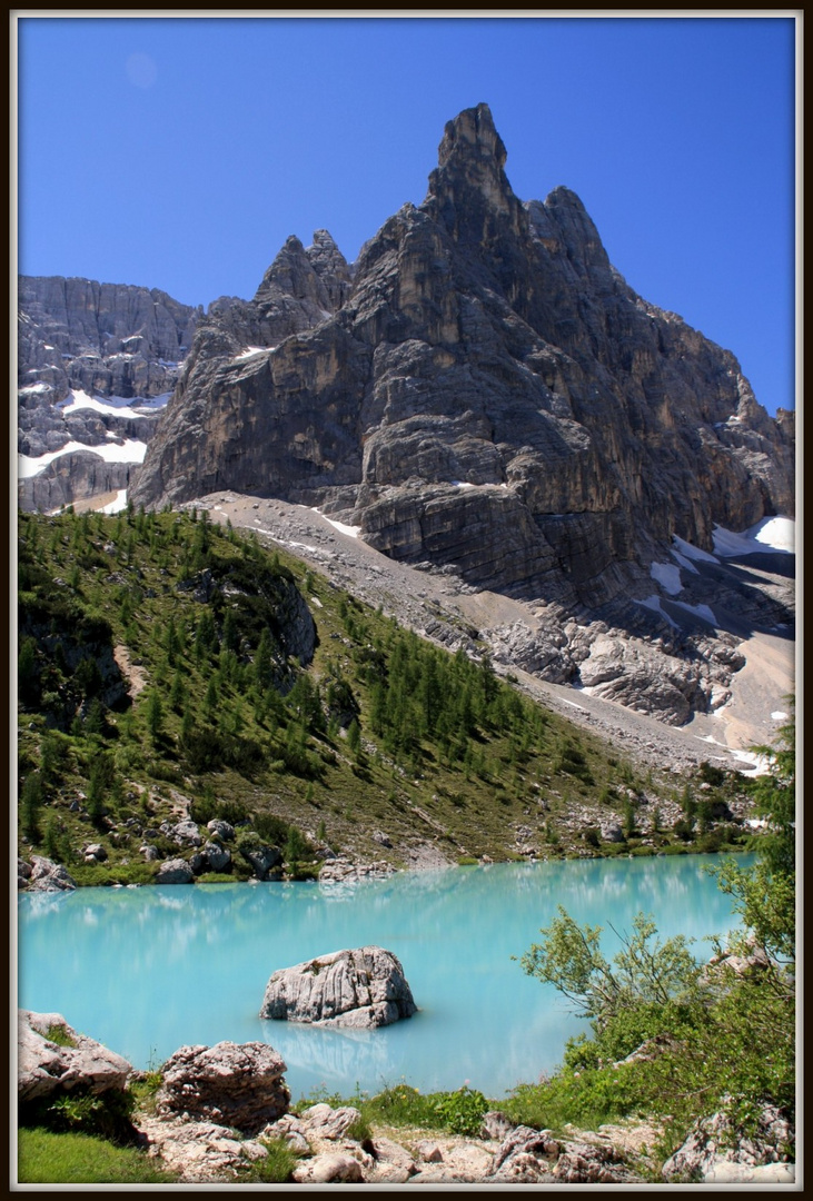 Lago di Sorapis unter dem Dito di Dio