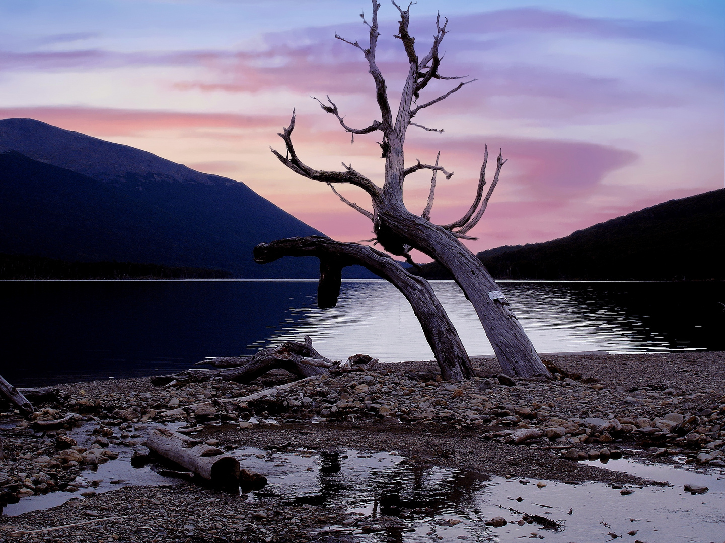 Lago Escondido 